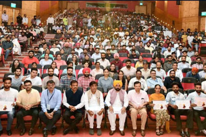 नवें भर्ती पटवारियां दी होई बल्ले-बल्ले, सीएम मान ने तीन गुना बढ़ाया भत्ता, अब 5000 रुपये की बजाय 18000 रुपये मिलेंगा महीना