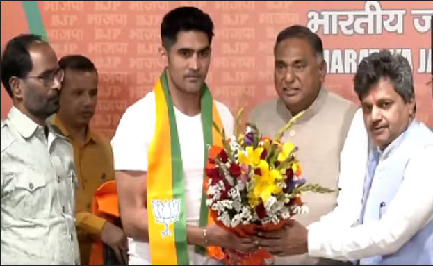 कांग्रेस को बड़ा झटका: बॉक्सर विजेंदर सिंह भाजपा में हुए शामिल