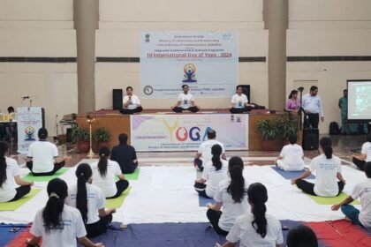 अंतर्राष्ट्रीय योग दिवस पर 114 बटालियन रैपिड एक्शन फोर्स में योग दिवस का आयोजन*