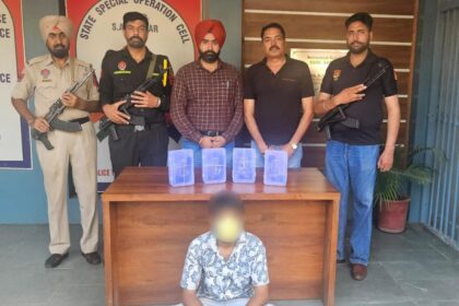 अंतर्राज्यीय हथियार तस्करी का पर्दाफाश: SSOC मोहाली की बड़ी कार्रवाई, एक गिरफ्तार, 4 अवैध पिस्तौलें बरामद”