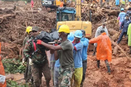 वायनाड में भूस्खलन से 200 से ज्यादा लोगों की मौत, बचाव कार्य जारी,