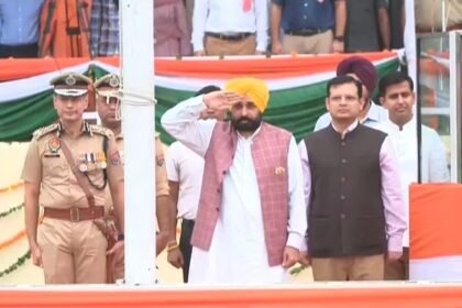 पंजाब में 78वां स्वतंत्रता दिवस धूमधाम से मनाया गया, मुख्यमंत्री भगवंत मान ने जालंधर में किया ध्वजारोहण”