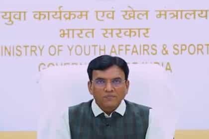 खेल मंत्री ने पैरालंपिक में खिलाड़ियों का हौसला बढ़ाने की अपील की,.0