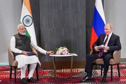 प्रधानमंत्री मोदी ने रूस के राष्ट्रपति ब्लादिमीर पुतिन से फोन पर बातचीत की। प्रधानमंत्री ने रूस और यूक्रेन के बीच जारी संघर्ष विराम को लेकर बातचीत की।