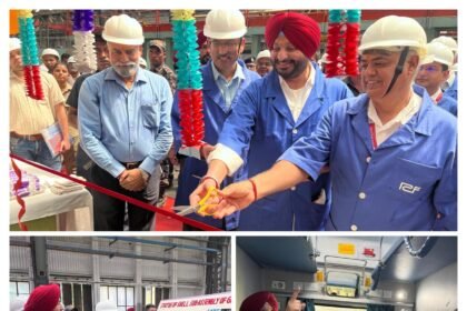 रेलवे के आधुनिकीकरण में बड़ी छलांग: आरसीएफ कपूरथला में वंदे भारत और अमृत भारत कोचों का निर्माण, मंत्री रवनीत सिंह बिट्टू का दौरा