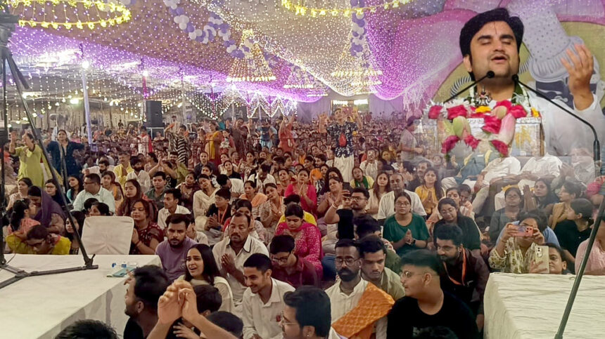 भागवत कथा का 5वां दिन: श्रीमद्भागवत कथा में छप्पन भोग लगाकर की गोवर्धन पूजा