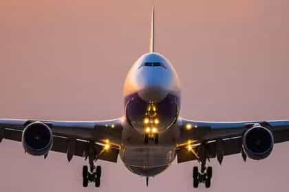 बम से विमानों को उड़ाने की धमकियों का सिलसिला जारी: एक ही दिन 80 से ज्यादा भारतीय उड़ानों को बम से उड़ाने की धमकी