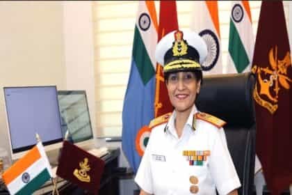 शल्‍य चिकित्‍सक वाइस एडमिरल आरती सरीन, सशस्त्र सेना चिकित्सा सेवा के महानिदेशक का पद संभालने वाली पहली महिला बनीं