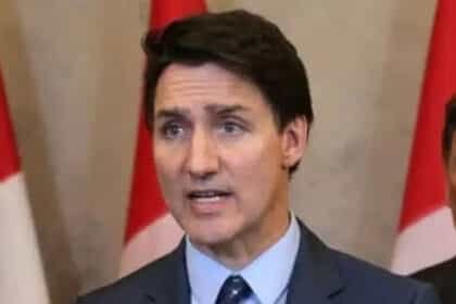 जस्टिन ट्रूडो पर संकट : कनाडा के पीएम जस्टिन ट्रूडो को अपनी ही पार्टी के सांसदों ने 28 अक्टूबर तक इस्तीफा देने का अल्टीमेटम