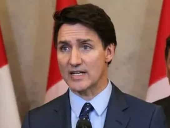जस्टिन ट्रूडो पर संकट : कनाडा के पीएम जस्टिन ट्रूडो को अपनी ही पार्टी के सांसदों ने 28 अक्टूबर तक इस्तीफा देने का अल्टीमेटम