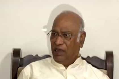 मोदी और भाजपा पर वार करते हुए मल्लिकार्जुन खड़गे बोले- कि बीजेपी पार्टी एक आतंकवादी पार्टी