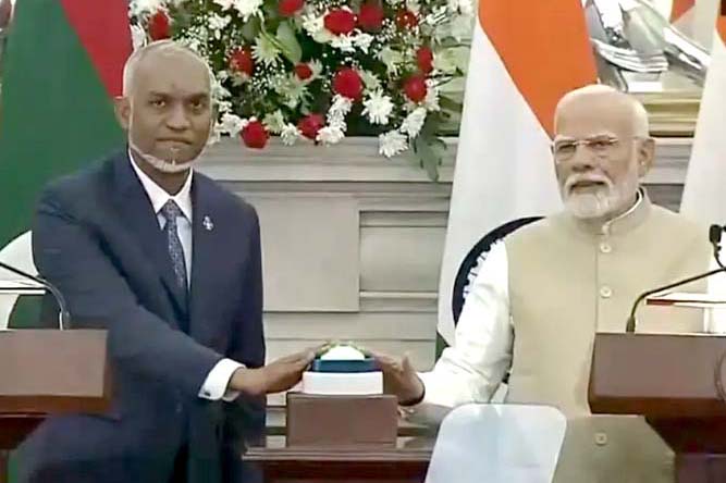 मालदीव के राष्ट्रपति का कूटनीतिक यू-टर्न; प्रधानमंत्री नरेंद्र मोदी के साथ द्विपक्षीय वार्ता, मुइज्जू बोले- भारत अहम साझेदार.0