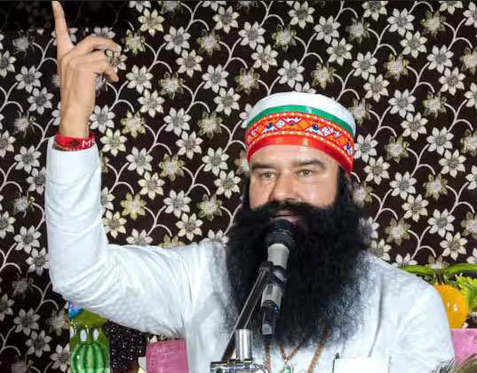 डेरा सच्चा सौदा प्रमुख राम रहीम की बढ़ी मुश्किलें: पंजाब की भगवंत मान सरकार ने 3 बेअदबी के मामलों में मुकदमा चलाने की दे दी इजाजत