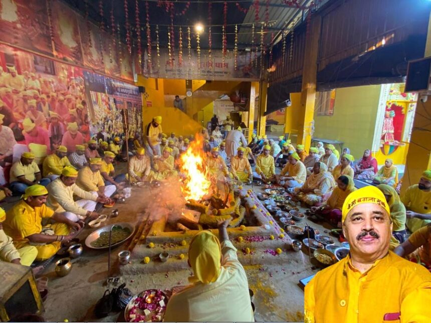 संतों की वाणी ही ईश्वर की वाणी-नवजीत भारद्वाज