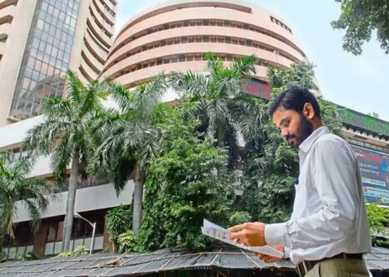 अमेरिका में ट्रम्प की वापसी के संकेतों से झूमा शेयर बाजार