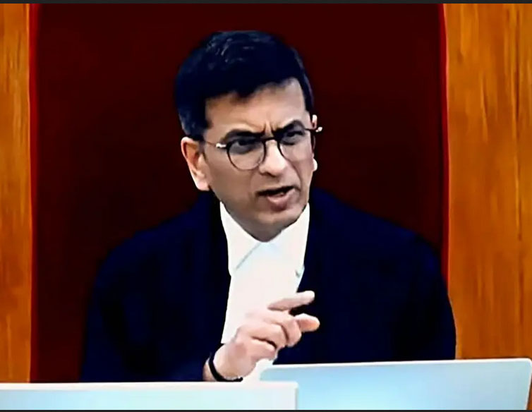 सुप्रीम कोर्ट के चीफ जस्टिस डीवाई चंद्रचूड़ ने आखिरी जजमेंट में CM योगी को दी नसीहत, कहां-‘बुलडोजर जस्टिस सभ्य समाज का हिस्सा नही’