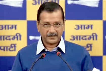 दिल्ली में केजरीवाल ने चुनाव से पहले हजारों बुजुर्गों को दिया बड़ा  तोहफा : फिर शुरू हुई बुजुर्गों की पेंशन