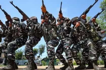 मणिपुर: पुलिस स्टेशन पर हमला करने आए 11 कुकी उग्रवादियों को सीआरपीएफ के जवानों ने मार गिराया, एक जवान गंभीर रूप से घायल