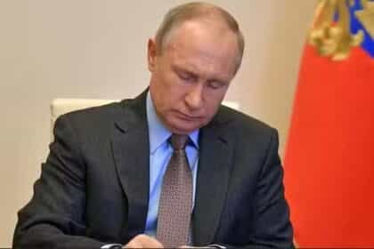 रूस के राष्ट्रपति पुतिन ने नई परमाणु नीति पर किए हस्ताक्षर, बाइडन के फैसले ने बढ़ाया परमाणु युद्ध का खतरा?