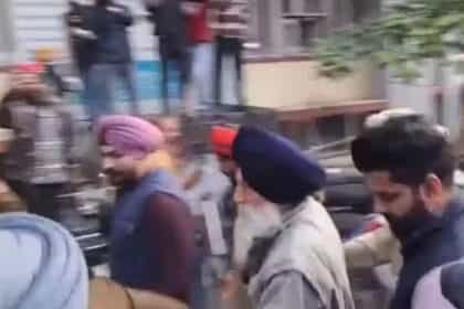 सुखबीर बादल पर हमला करने वाले आरोपी नारायण चौड़ा तीन दिन के पुलिस रिमांड पर, कोर्ट में मिठाई लेकर पहुंची महिला गिरफ्तार