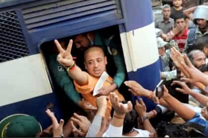 बांग्लादेश में हिंदू पुजारी की गिरफ्तारी: चिन्मय कृष्ण दास के लिए कोई वकील नहीं, जमानत पर सुनवाई टली