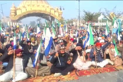 Punjab Bandh Live: किसान मांगों को लेकर सड़कों पर कर रहे प्रदर्शन