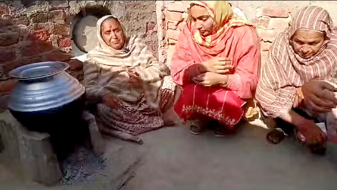 आमरण अनशन : किसान नेता जगजीत सिंह डल्लेवाल के गांव डल्लेवाला में नहीं जला चूल्हा, ग्रामीणों ने की भूख हड़ताल