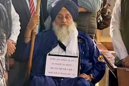 कड़े सुरक्षा इंतजाम में सुखबीर बादल आज तख्त श्री केसगढ़ साहिब में कर रहे सेवा