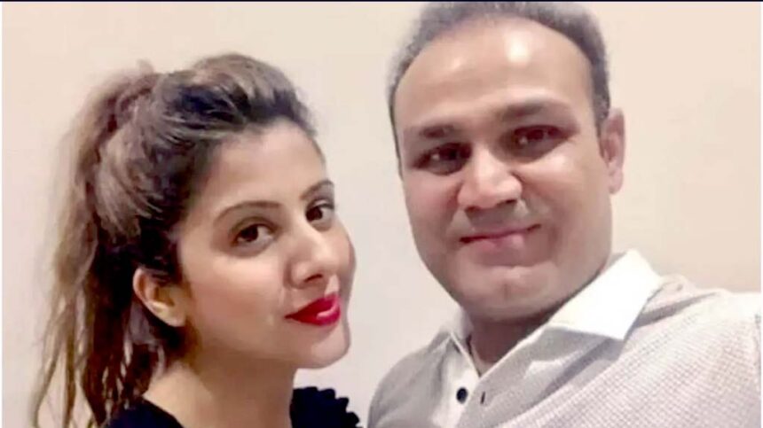 Virender Sehwag: पूर्व भारतीय ओपनर वीरेंद्र सहवाग शादी के 20 बरस बाद पत्नी आरती से लेंगे तलाक