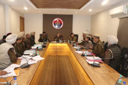 जालंधर कमिश्नरेट पुलिस की रणनीतिक बैठक: अपराध नियंत्रण और कानून-व्यवस्था सुदृढ़ करने के लिए उठाए गए सख्त कदम