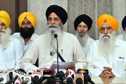 सुखबीर बादल से मुलाकात के बाद हरजिंदर धामी का यू टर्न : SGPC प्रधान पद से इस्तीफा लिया वापस