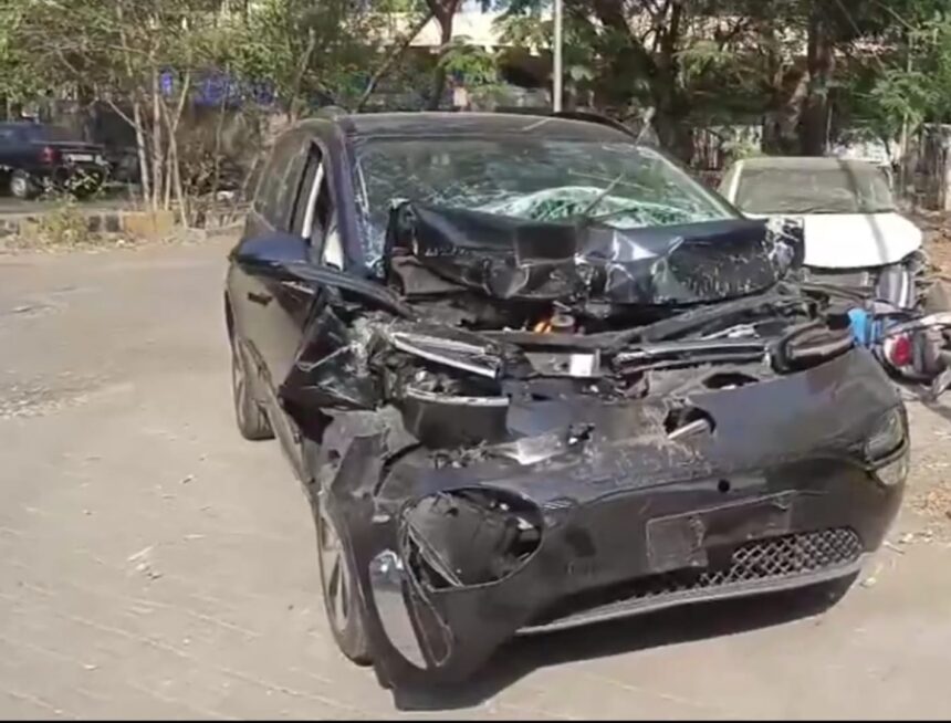 सड़क हादसे में घायल हुईं सोनू सूद की पत्नी और भाभी, नागपुर के अस्पताल में भर्ती