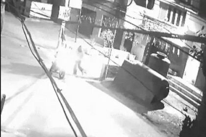 अमृतसर मंदिर में जोरदार बम धमाका : सीसीटीवी फुटेज में दिखे हमलावर