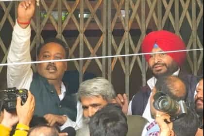 रवनीत सिंह बिट्टू,भारत भूषण आशु, संजय तलवाड़ के खिलाफ  चार्जशीट, लुधियाना कोर्ट में पेशी का आदेश, निगम ऑफिस में ताला जड़ने पर हुई थी एफ.आई.आर.