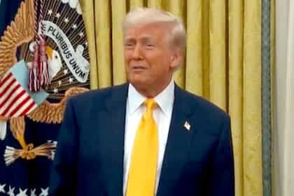 टैरिफ वॉर : कनाडा ने अमेरिका को बेची जाने वाली बिजली की कीमतों में की गई वृद्धि, अमेरिका ने स्टील और एल्युमीनियम पर 50% शुल्क लगाने का किया एलान