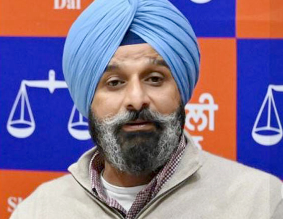 मजीठिया के नशा तस्करी से जुड़े मामले में SIT ने कोर्ट में याचिका दायर करके सर्च वारंट मांगा; 5 अप्रैल को होगी सुनवाई