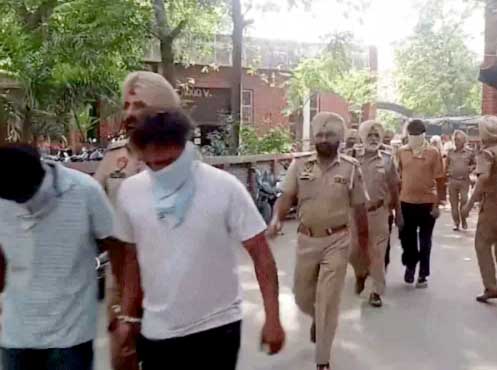 मजीठा नकली शराब कांड: जिला कोर्ट ने आरोपियों को 4 दिन की रिमांड पर भेजा