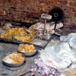 लुधियाना में सेहत विभाग की कई स्थानों पर छापेमारी :100 किलो खोया और 7 क्विंटल गुड़ जब्त