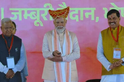 महिला महासम्मेलन: देवी अहिल्याबाई का नाम सुनकर श्रद्धा का भाव उमड़ पड़ता-प्रधानमंत्री नरेंद्र मोदी