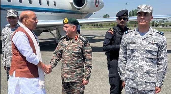 ‘ऑपरेश सिंदूर आतंकवाद पर बड़ी कार्रवाई, सेना पर गर्व’, रक्षा मंत्री राजनाथ सिंह ने बढ़ाया जवानों का हौसला