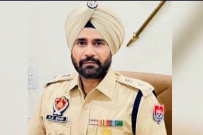 फाजिल्का के एसएसपी वरिंदर सिंह बराड़ पर गाज गिरी: नाबालिग से रिश्वत मांगने के मामले में सस्पेंड