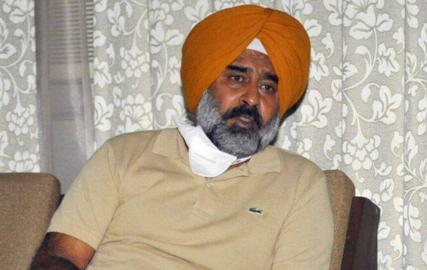 आम आदमी पार्टी सरकार पंजाबी लड़के-लड़कियों को नौकरियों से निकाला, दिल्ली से हारने वाले मंत्रियों को पंजाब के विभागों में शामिल कर रही- परगट सिंह