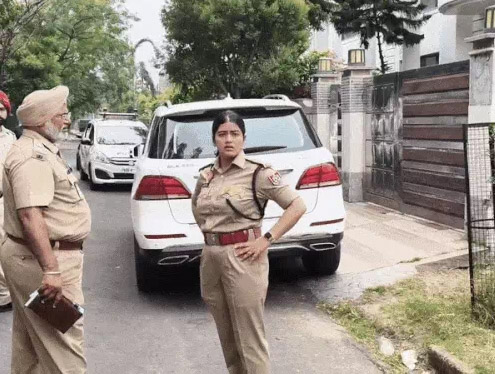 प्लाट में मिट्टी डालने पर बढ़ा विवाद: सरकारी गनमैन ने चलाई गोली, एक व्यक्ति गंभीर रूप से जख्मी