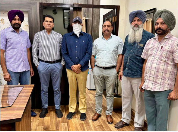 पंजाब में भ्रष्टाचार के खिलाफ चलाई जा रही मुहिम के तहत पंजाब विजीलेंस ब्यूरो ने नायब तहसीलदार को किया गिरफ्तार