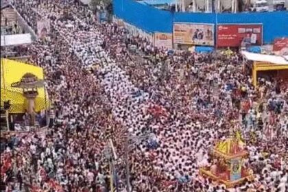 पुरी में जगन्नाथ रथयात्रा के बाद मची भगदड़: 3 की मौत:50 लोग घायल