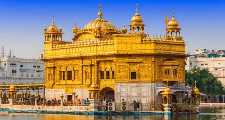 श्री हरि मंदिर साहिब को फिर बम से उड़ाने की धमकी:धमकी ई-मेल पर मिली; लिखा- पाइपों में RDX भरा है