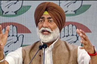  144 टोयोटा हाइलक्स गाड़ियों की खरीद को लेकर सियासी घमासान तेज: मुख्यमंत्री के OSD  ने कांग्रेस विधायक सुखपाल सिंह खैहरा को मानहानि का नोटिस भेजा