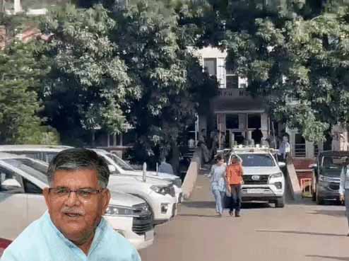 पंजाब के गवर्नर गुलाब चंद कटारिया गवर्नर हाउस में फिसले चोट लगी: चंडीगढ़ PGI में भर्ती कराया