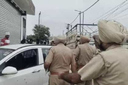 कार में घुसकर वकील को अज्ञात हमलावरों ने मारी गोलियां : CCTV खंगाल रही पुलिस