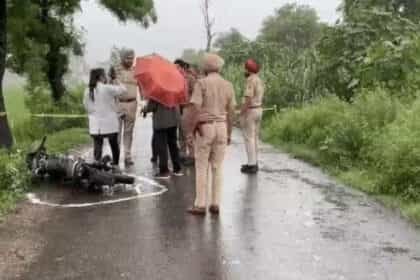 गुरदासपुर में बदमाश और पुलिस के बीच एनकाउंटर:​​​​​​​ पुलिस देख भगाई बाइक, पीछा करने पर चलाई गोलियां; जवाबी कार्रवाई में एक बदमाश जख्मी